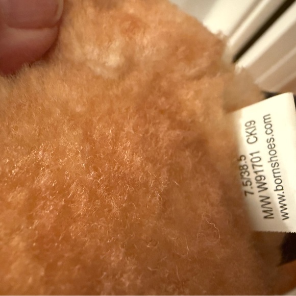 Great used condition! Brown Shearling-Lined Boots. - Picture 6 of 7